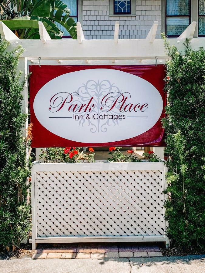 Park Place Inn And Cottages Sanford Exterior photo